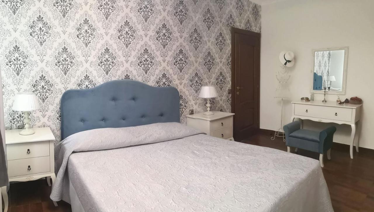Pirofani Villa Apartments Apolpaina 외부 사진