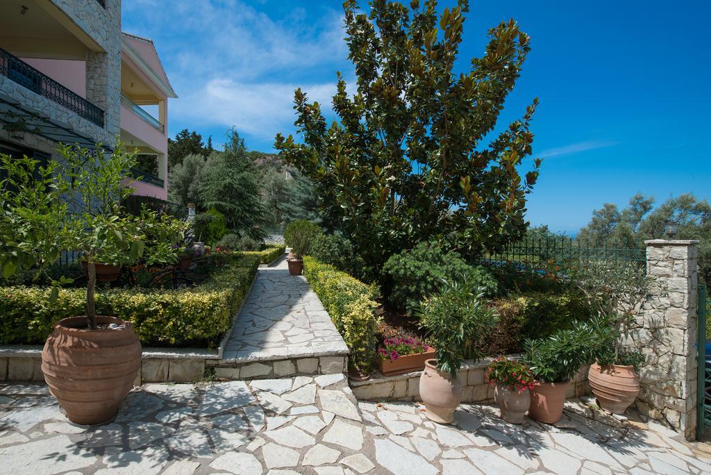Pirofani Villa Apartments Apolpaina 외부 사진