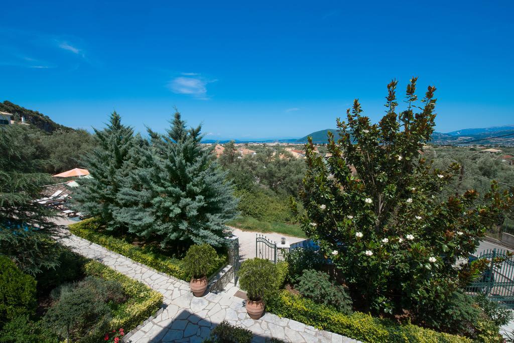 Pirofani Villa Apartments Apolpaina 외부 사진